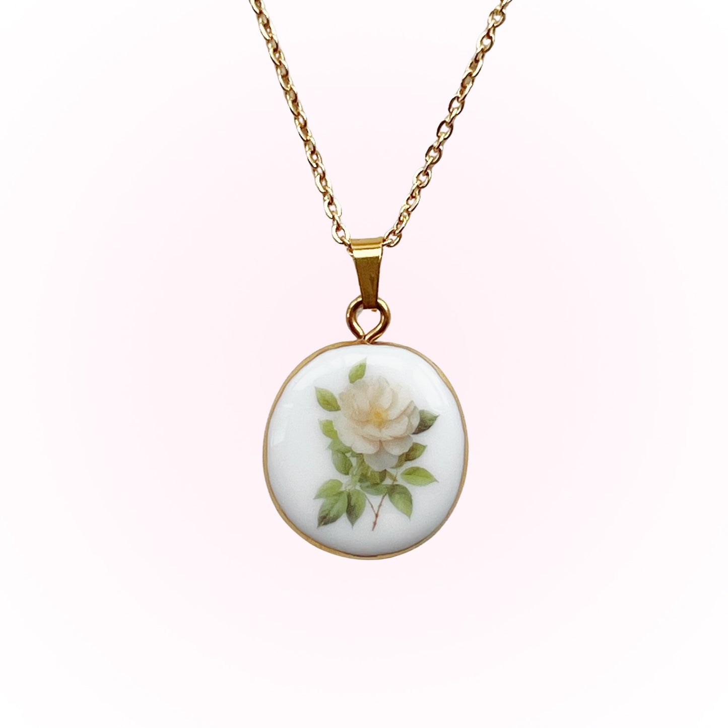 Camellia flower necklace