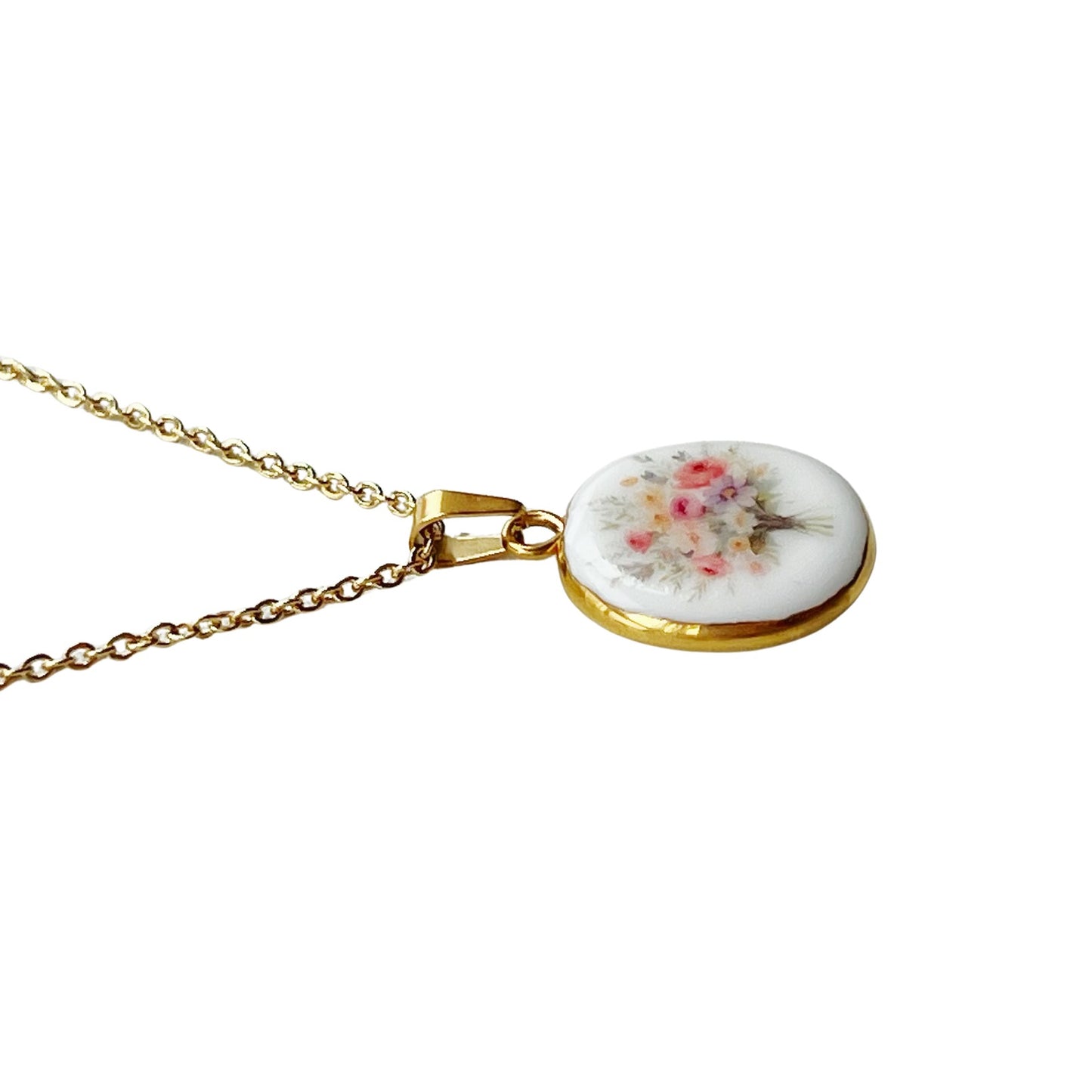 Pastel flowers necklace