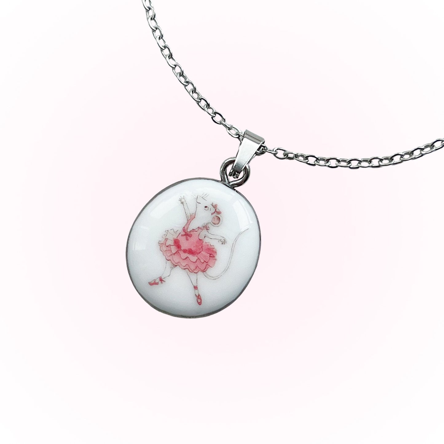 Angelina Ballerin Necklace