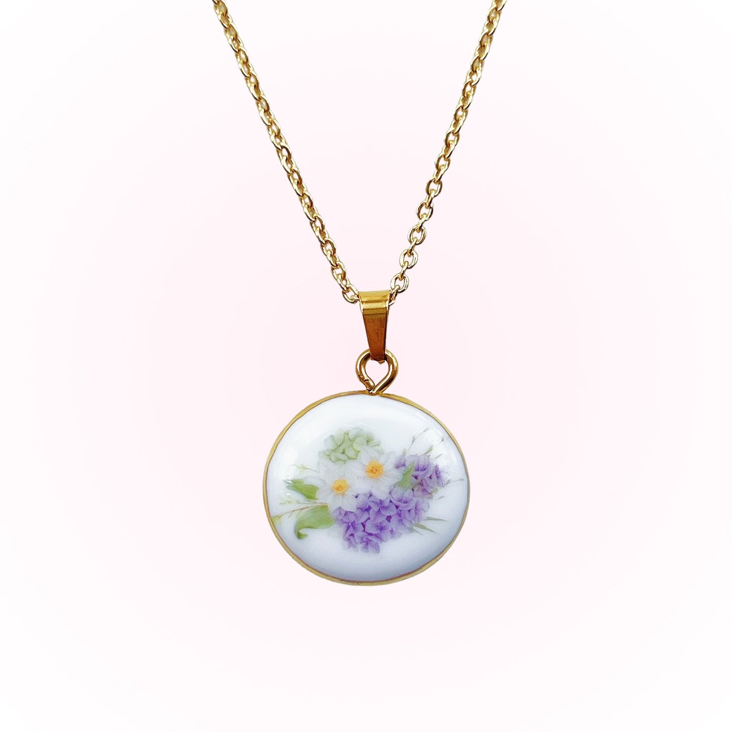 Delia Necklace