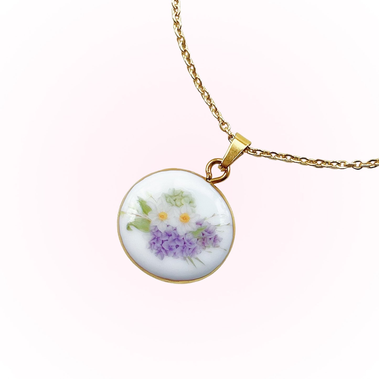 Delia Necklace