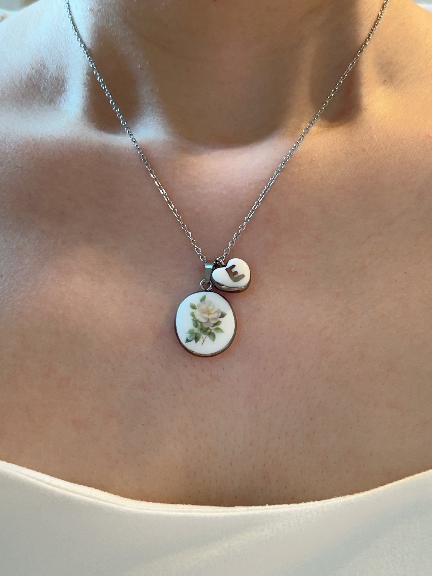 Camellia flower necklace