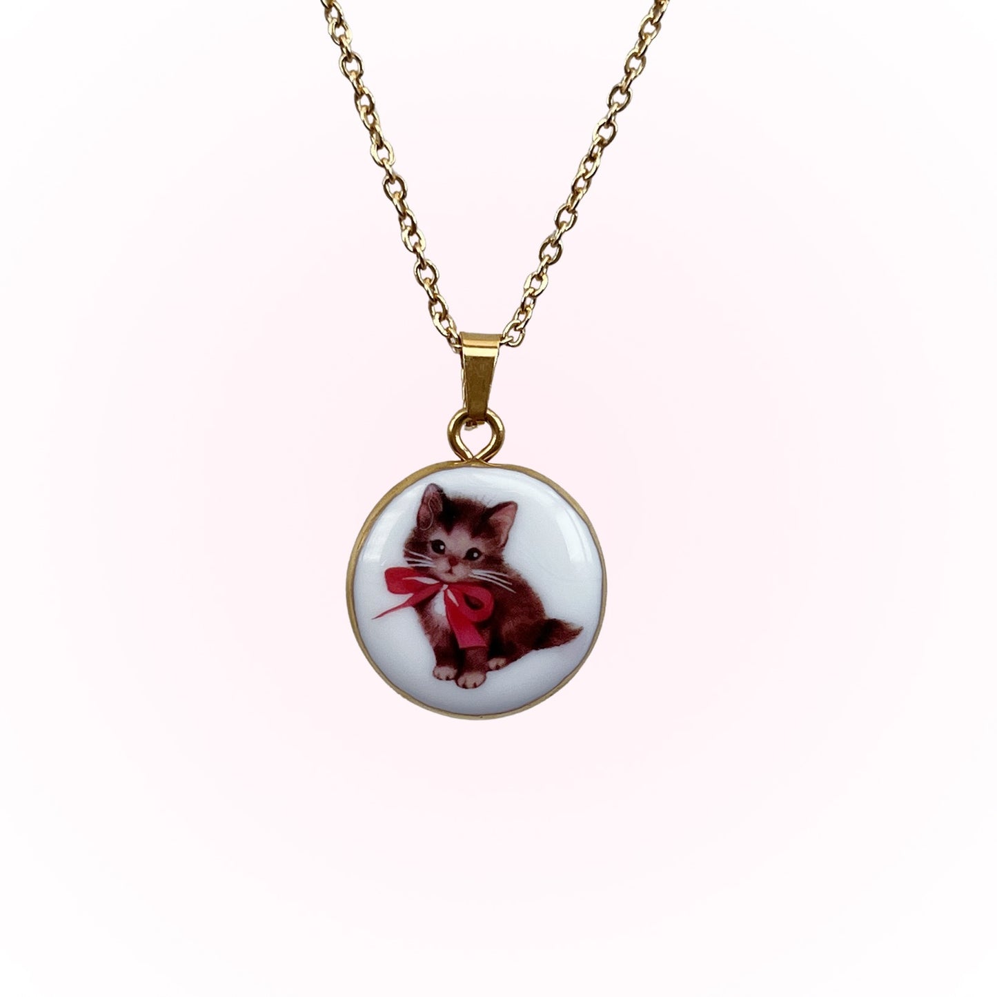 Red Bow Vintage Kitty Necklace