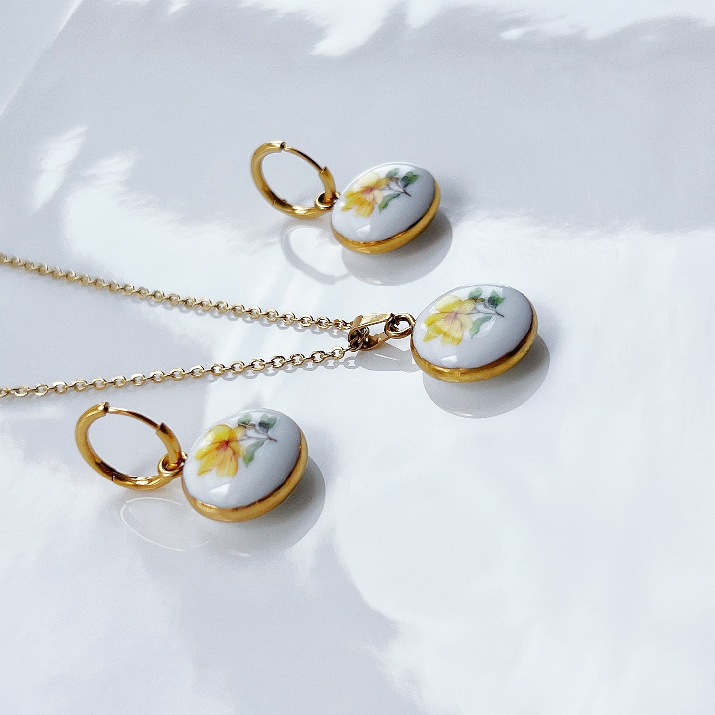 Luna Hoops