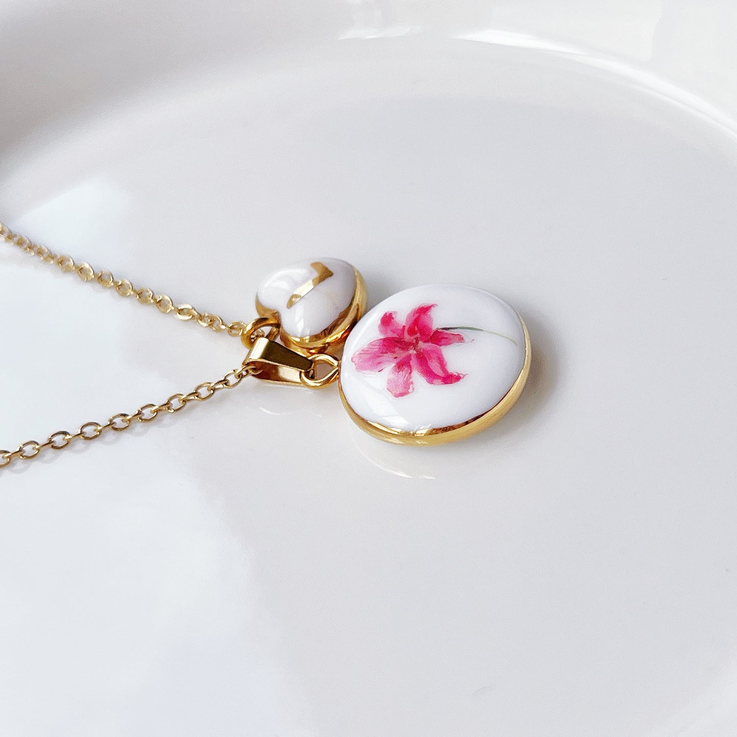 Pink lily necklace