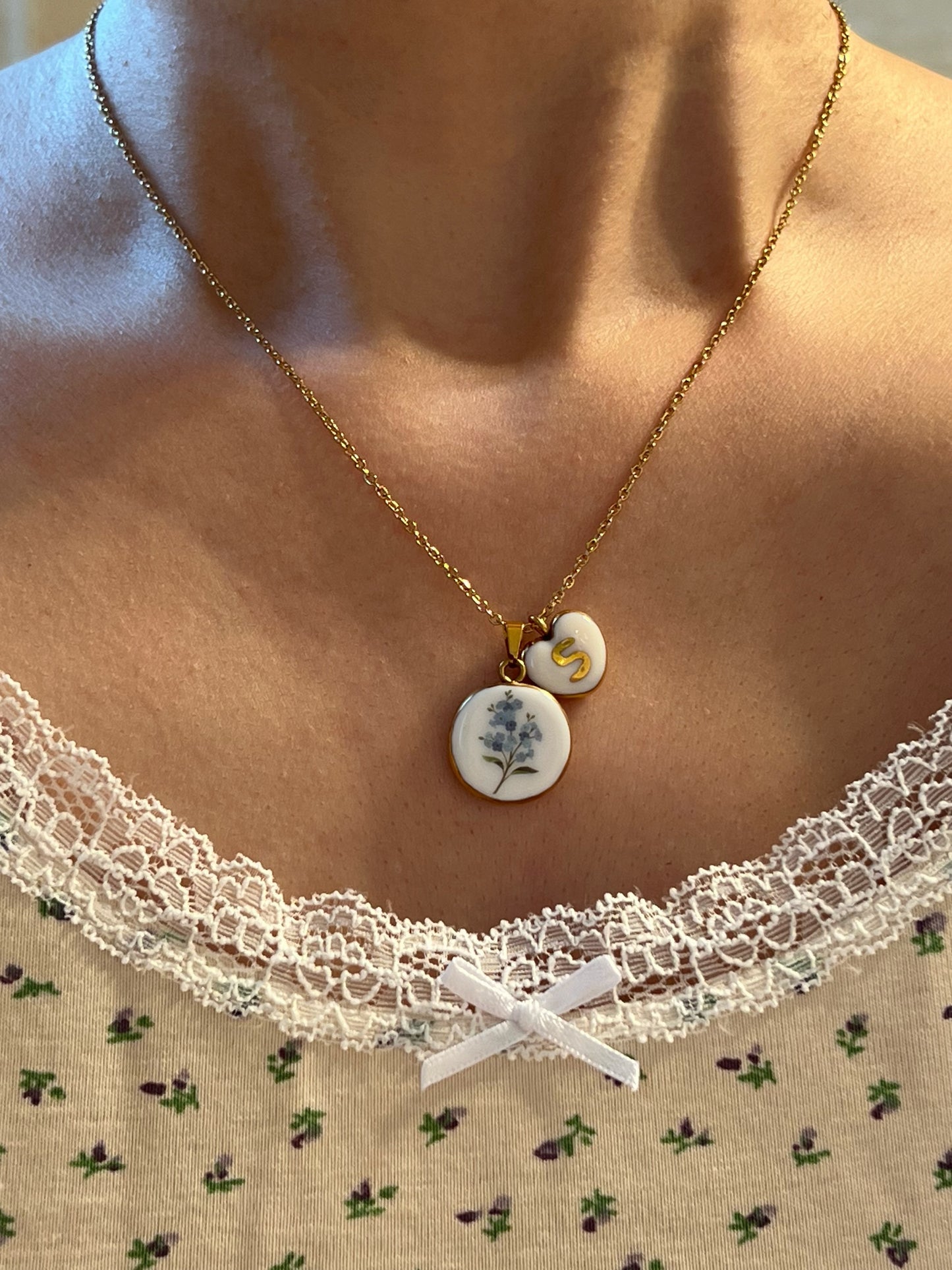 Forget me not necklace
