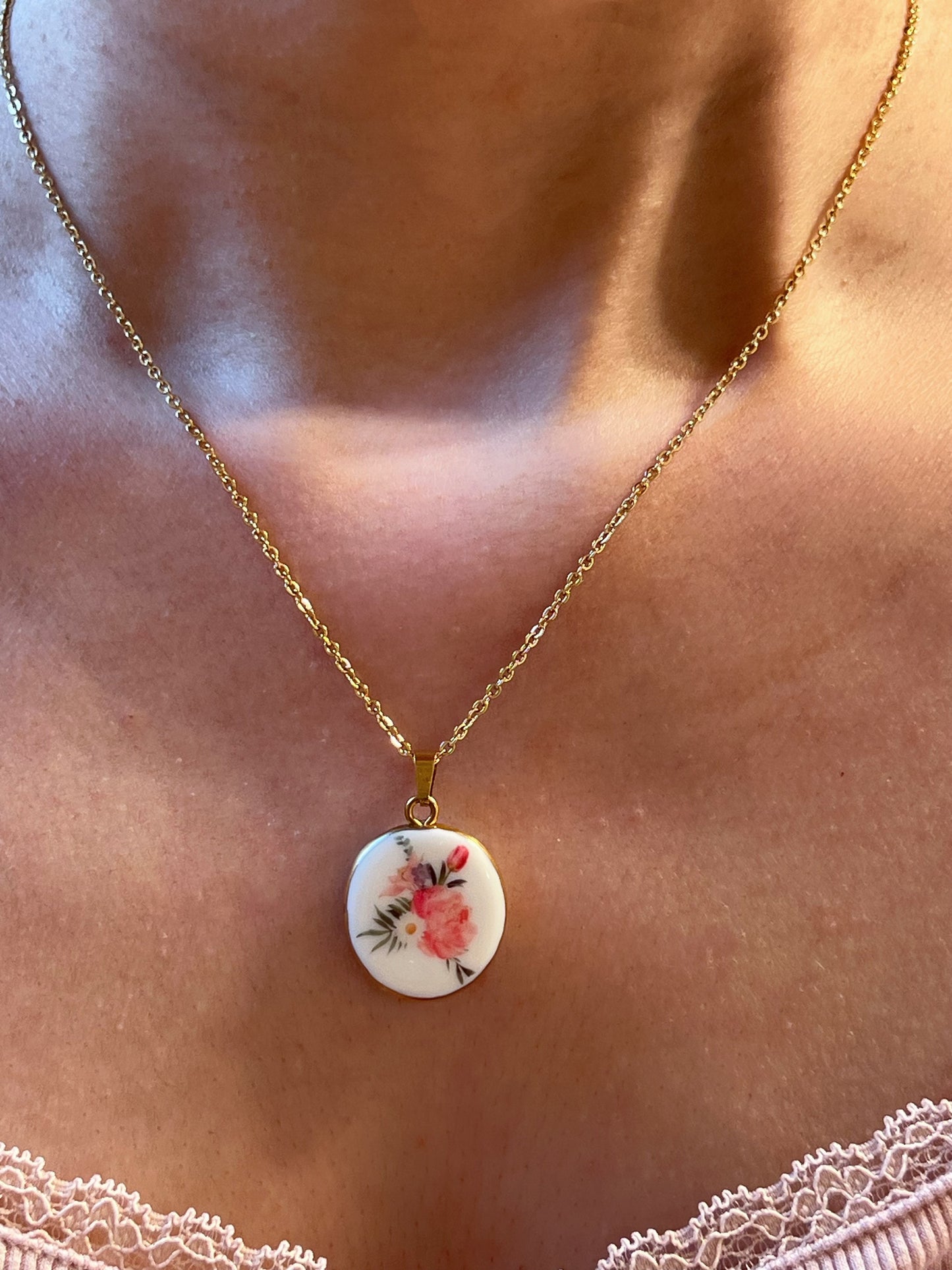 Pink floral necklace