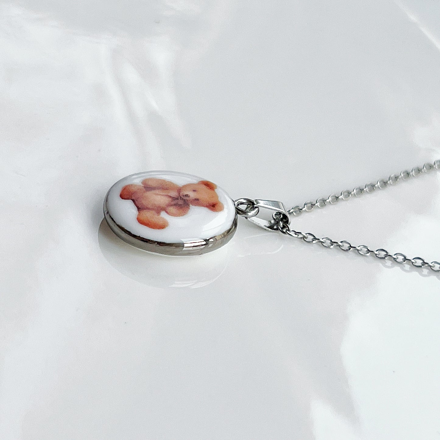 Teddy bear necklace