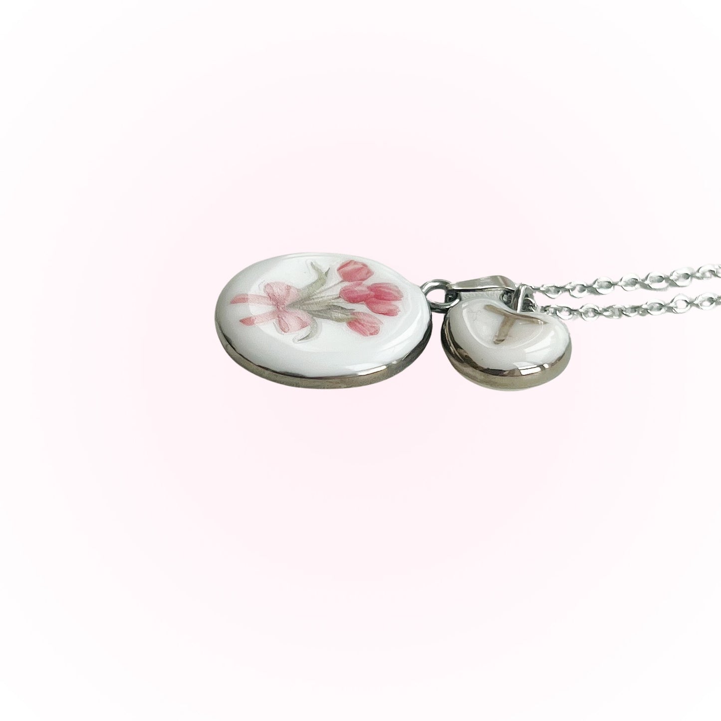 Tulips Bouquet Necklace