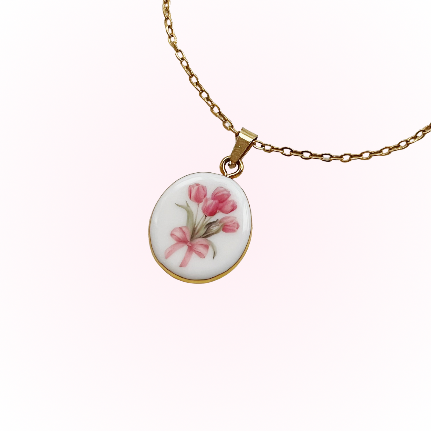 Tulips Bouquet Necklace