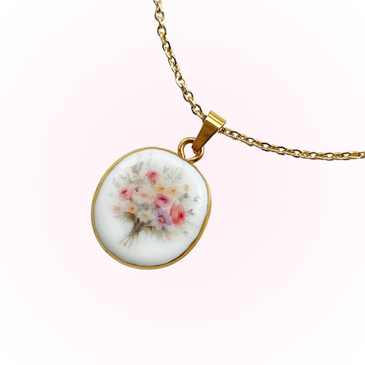 Pastel flowers necklace