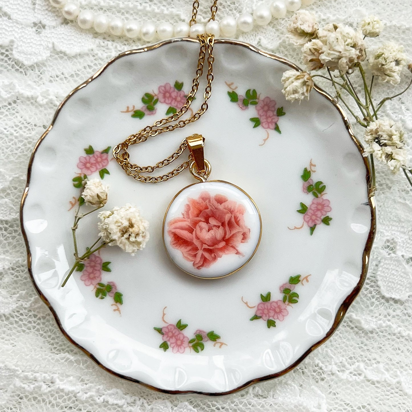 Pink floral necklace