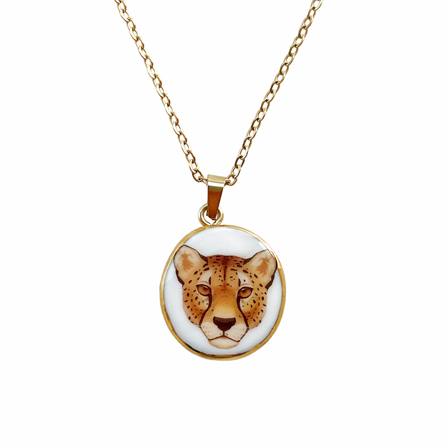 Bold leopard necklace