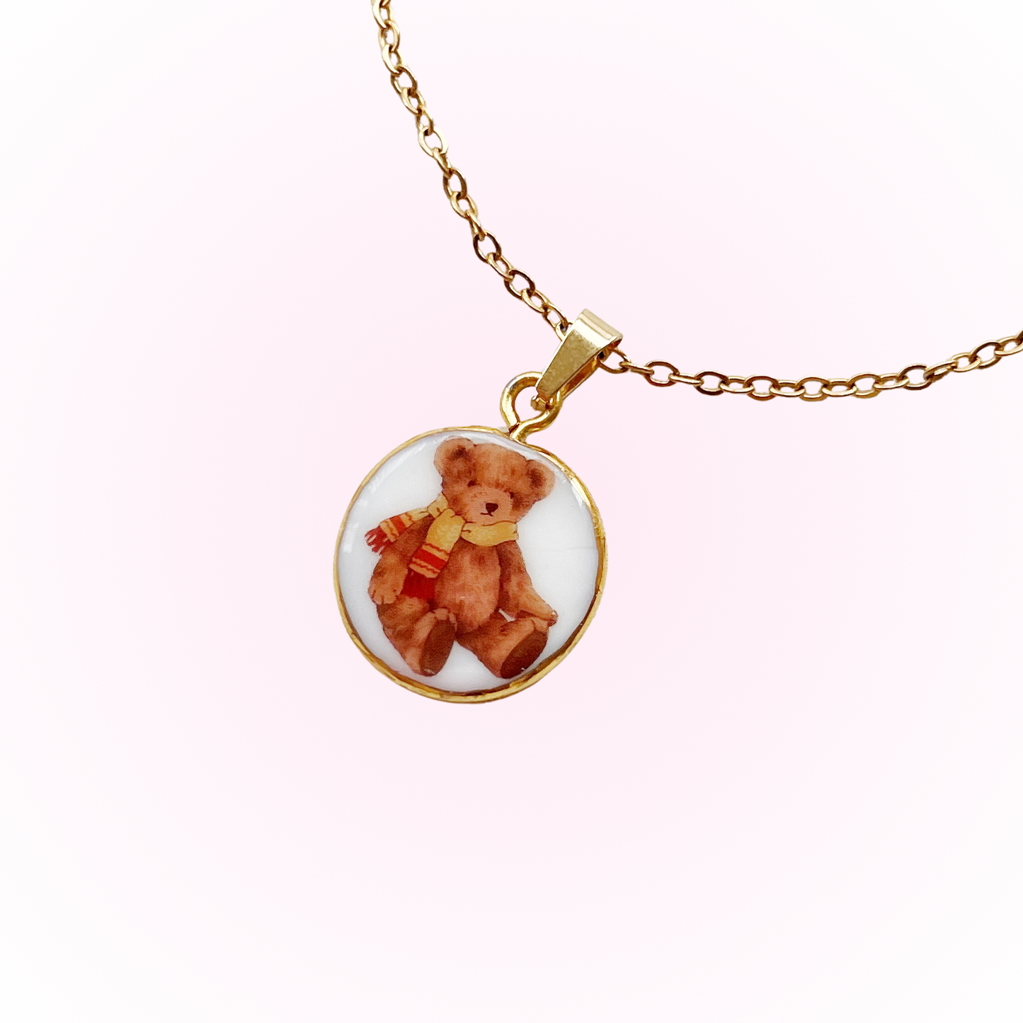 Teddy bear friends necklace