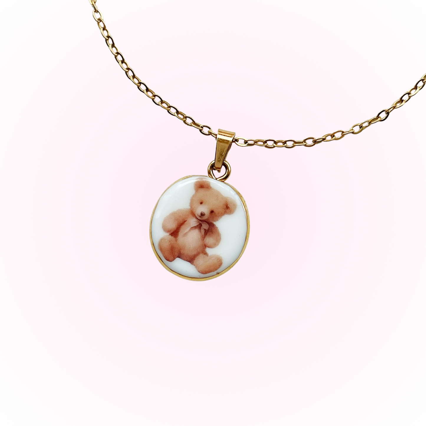 Teddy bear necklace